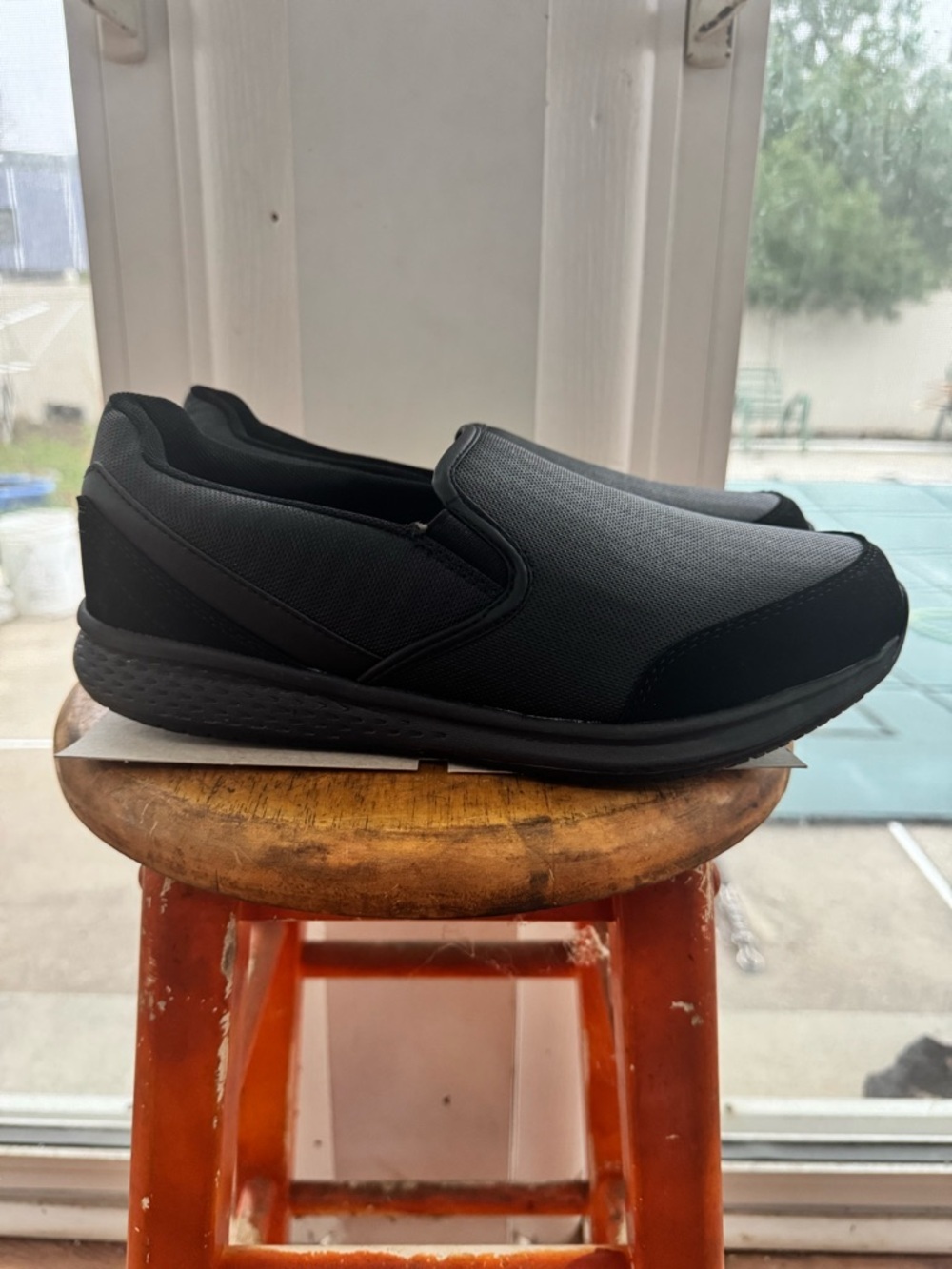 TredSafe Women's Sara II Slip-On Shoes Size 11 Black Slip-Resistant NWT - Picture 3 of 10